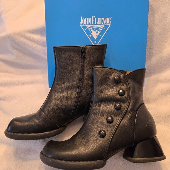 John Fluevog Collette Black, Size 10 - Picture 3 of 4